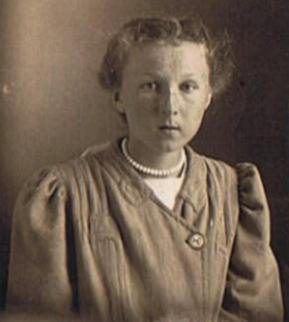 Leola F. Robinson 1912 or '13